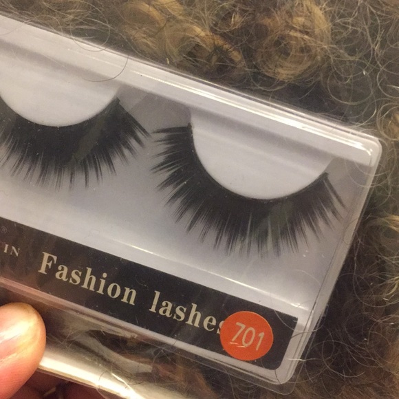 Beautiful African Afro Hair Wig - Picture 5 of 8